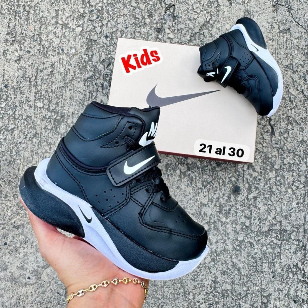 COLECCION BOTA NIKE